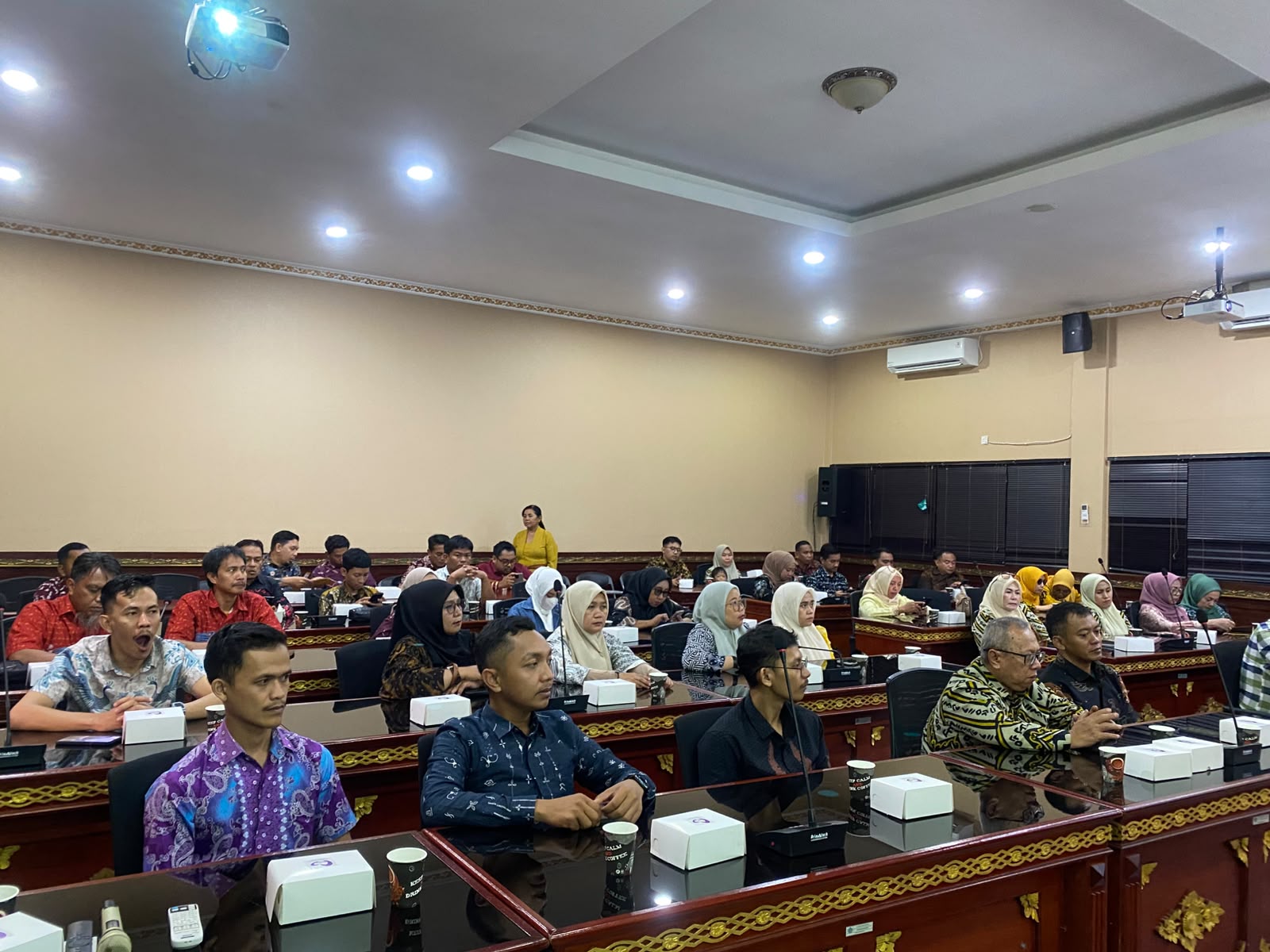 Studi Tiru (Benchmarking) Strategi Penatausahaan, Inventarisasi, Penyusunan Laporan Aset, serta Penyelesaian Kendala Administratif BMD.