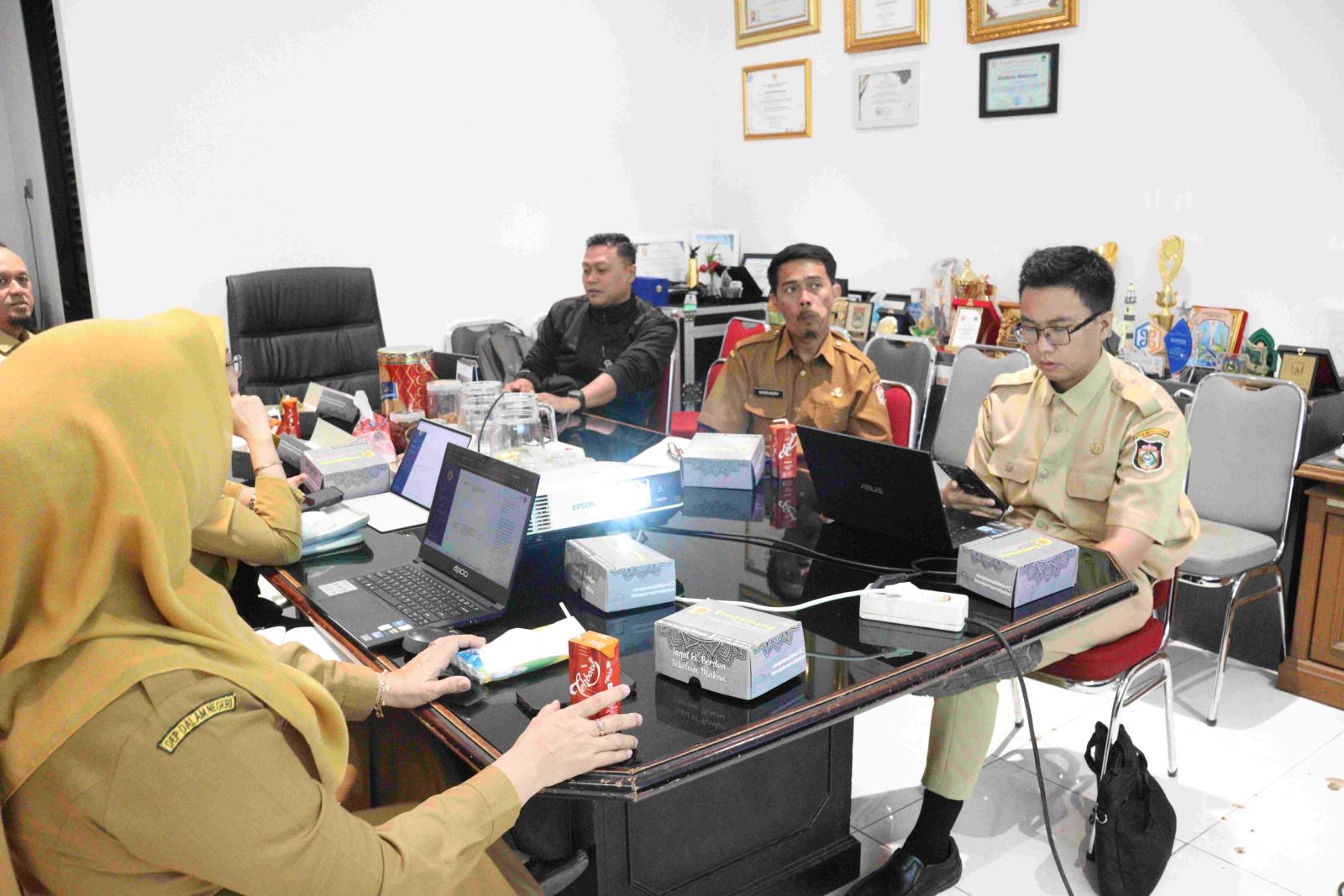 📸 Bimbingan Teknis Tata Kelola Riset BRIDA Kota Makassar